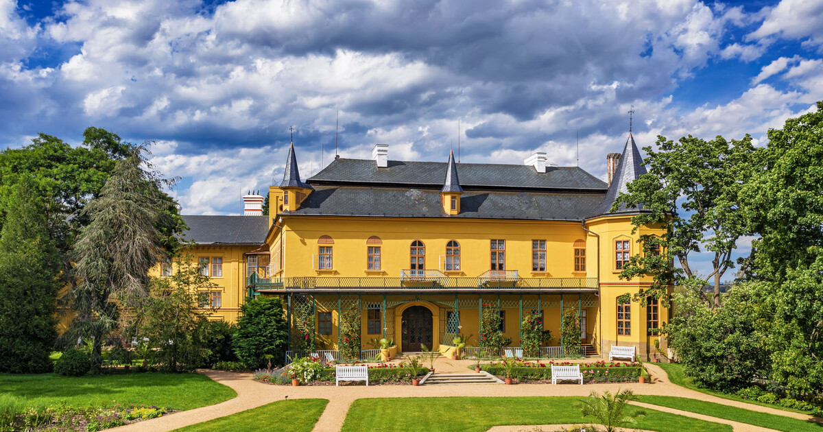 Státní zámek Slatiňany – foto 1